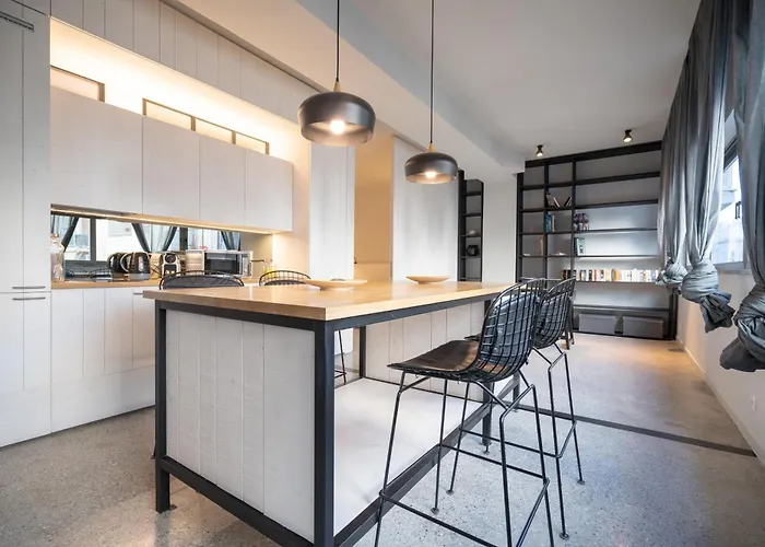 Syntagma Square 2 Bedrooms 4 Pers Apartment By Mps